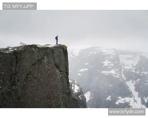 王秀英的攀岩人生：探索深度对话中的挑战与梦想