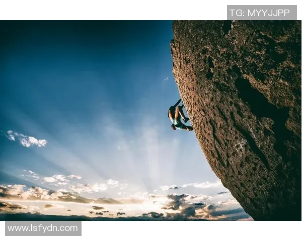 杭州攀岩队的奋斗与荣耀：极限运动会背后的故事与突破历程