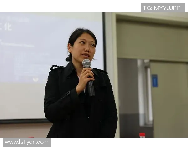 与刘敏畅谈网球生涯的点滴与成长之路 与刘敏畅谈网球生涯的点滴与成长之路